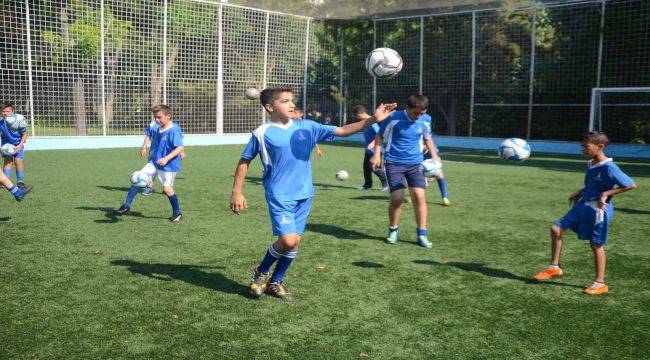 Büyükşehir'in Yaz Spor Okullarına Büyük İlgi 