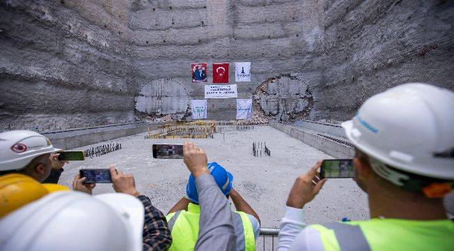 Buca Metrosu'nda tarihi gün