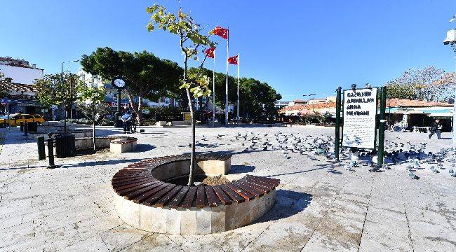 Abdullah Arda Meydanı yenilendi