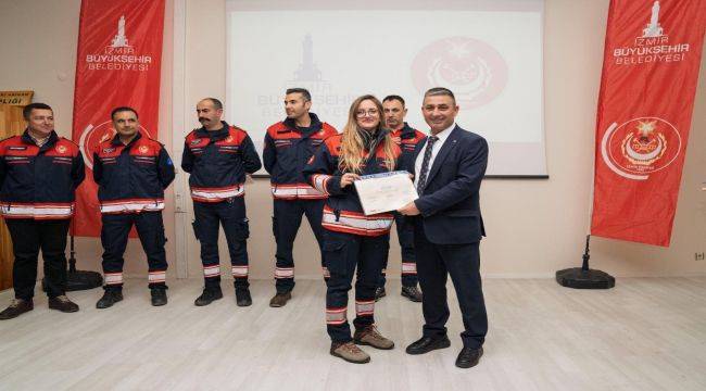  İzmir İtfaiyesi'nden Bir Başarı Daha